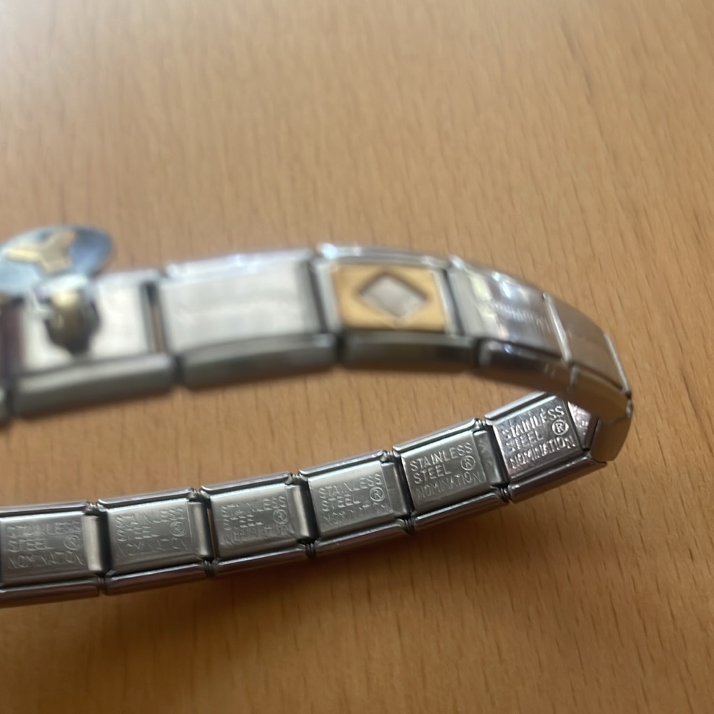 NOMINATION stainless steel with gold bracelet. - Picture 2 of 4